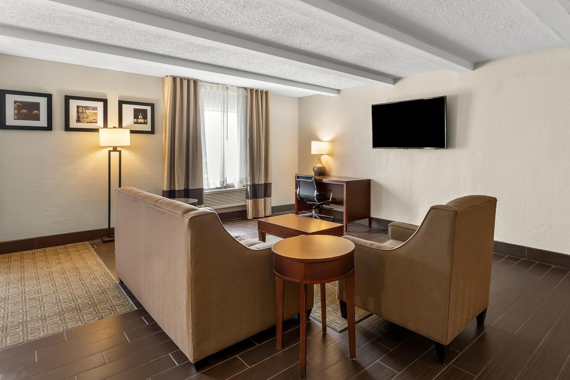 Comfort Inn St Louis - Westport Event Center Maryland Heights Dış mekan fotoğraf