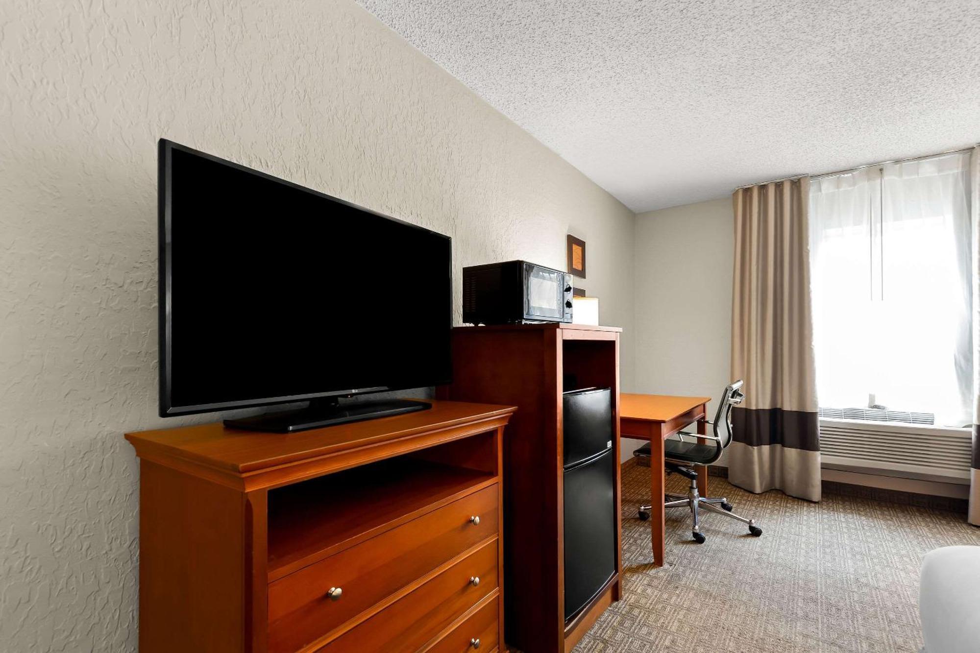 Comfort Inn St Louis - Westport Event Center Maryland Heights Dış mekan fotoğraf